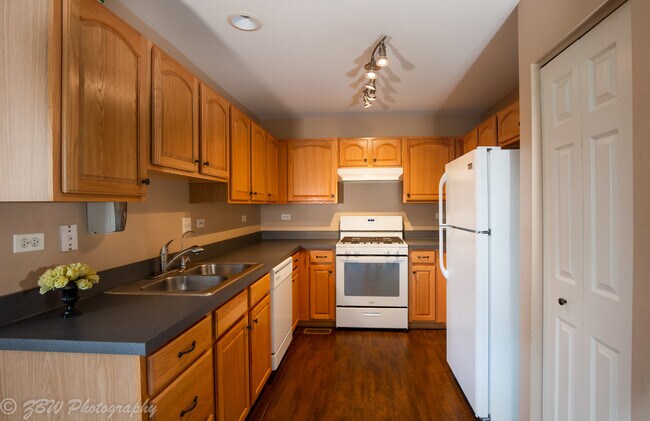 Foto del edificio - 2793 Borkshire Ln