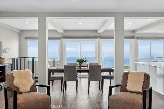 Building Photo - 865 Quivera St