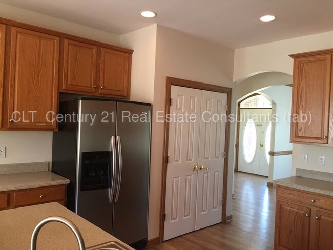 Building Photo - 541 Cuxhaven Court, Fort Mill, SC, 29715