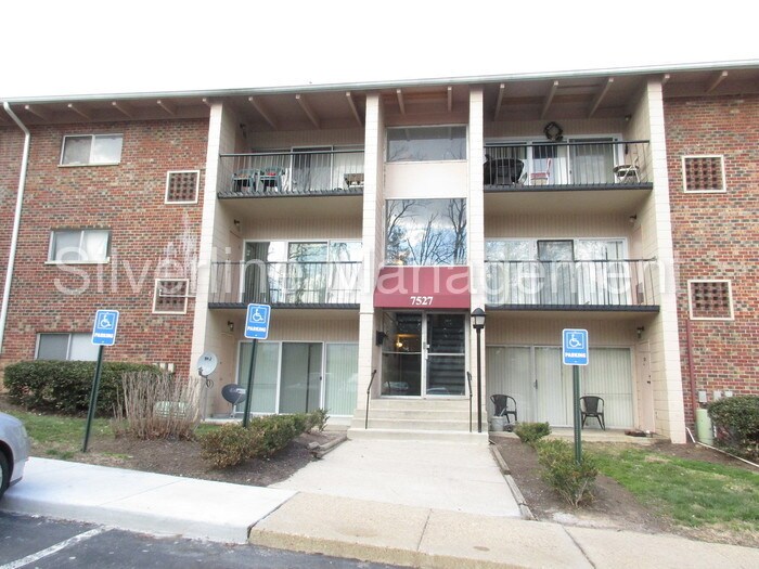Primary Photo - 7527 Riverdale Rd