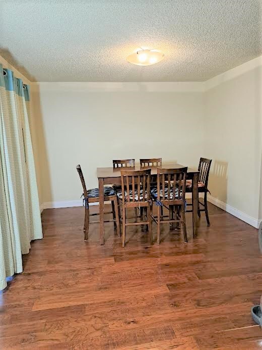 9946 Owensmouth Ave, Chatsworth, CA 91311 Townhome Rentals in