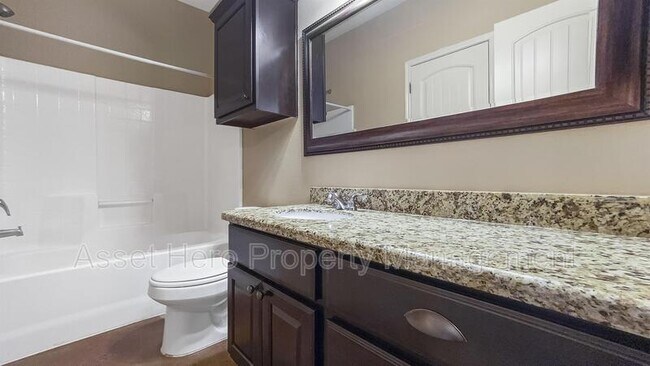 Foto del edificio - 3310 Cullen Trail