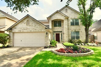 Building Photo - 10403 Village Lake Dr