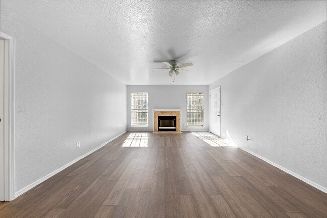Building Photo - 6500 Sands Point Dr