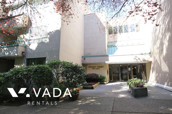 Building Photo - Tiffany Court 2 Bed Apartment Rental 304-1...