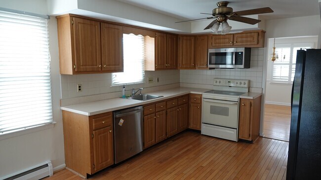 Foto del edificio - 593 Watford Ln