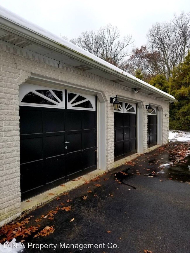 Foto del edificio - 3 br, 3 bath House - 5207 Meadow Court