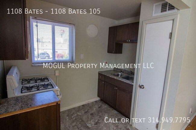 Building Photo - ***ONE MONTH FREE*** Clean and cozy 1-bedr...