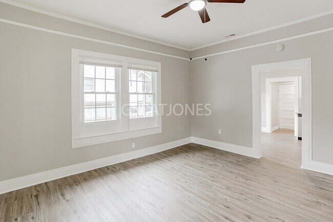 Foto del edificio - Charming 2 Bedroom in Anderson!