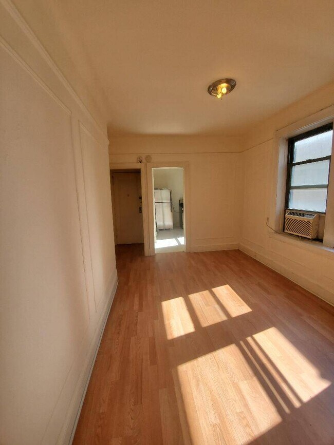 Foto del edificio - 41-43-43 41st St