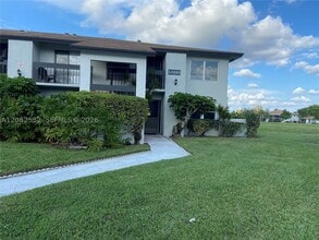 Building Photo - 13283 Pineapple Palm Ct