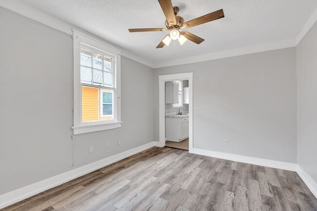 Building Photo - 1720 Independence St