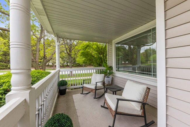 Building Photo - 3404 Interlochen Ln