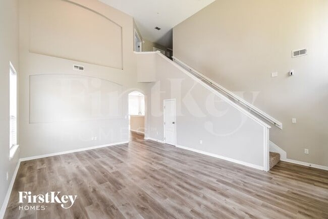 Building Photo - 1617 Austin Ln