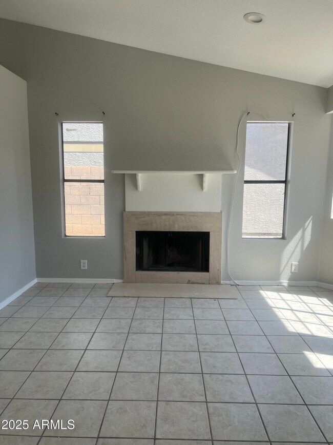 Foto del edificio - 7348 W Colter St