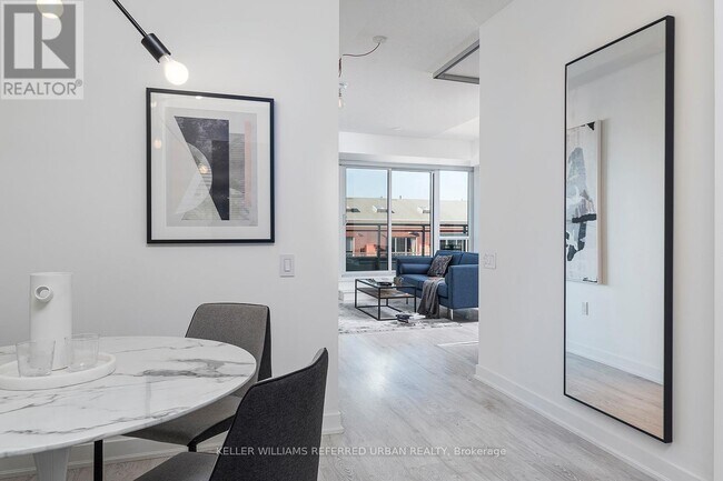 Building Photo - 78 Tecumseth St.