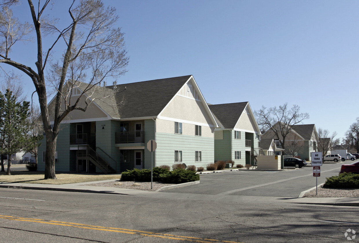 Primary Photo - Stagecoach Gardens Apartments