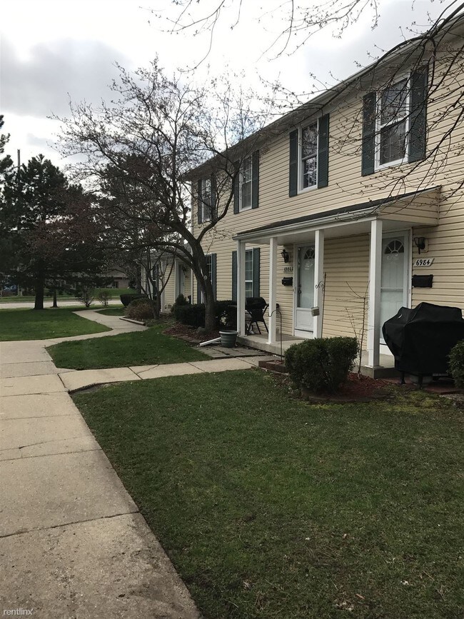 Foto del edificio - 6986 Harvard Ln
