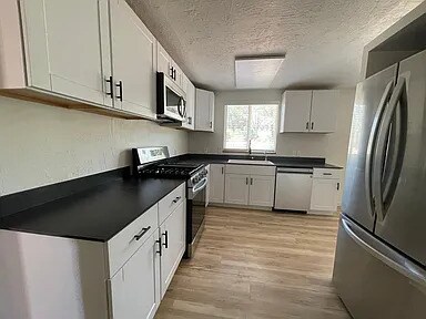 Primary Photo - 135 Kachina Dr