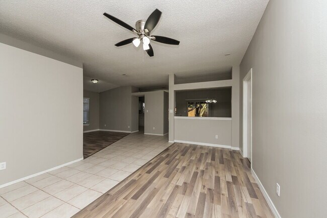 Building Photo - 11183 Galvin Dr