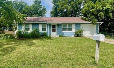 Building Photo - 2605 Glenn Dr