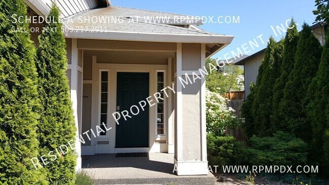 Foto del edificio - 15765 NW Hackney Dr