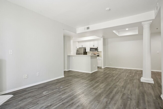 Foto del interior - 1865 North Fuller Ave