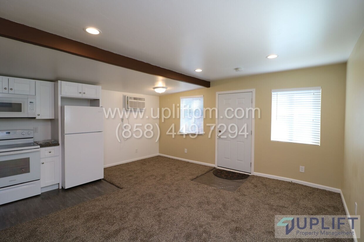 Foto principal - 7th St (318-24) (Ramona)