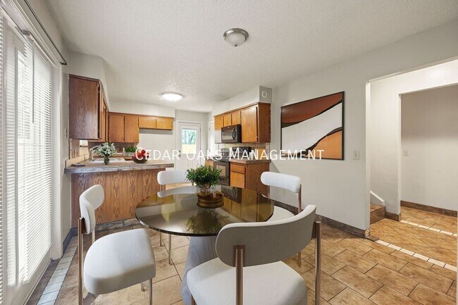 Building Photo - 507 N 37th St