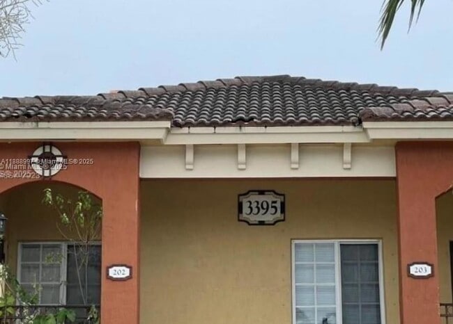 Foto del edificio - 3395 NE 9th St
