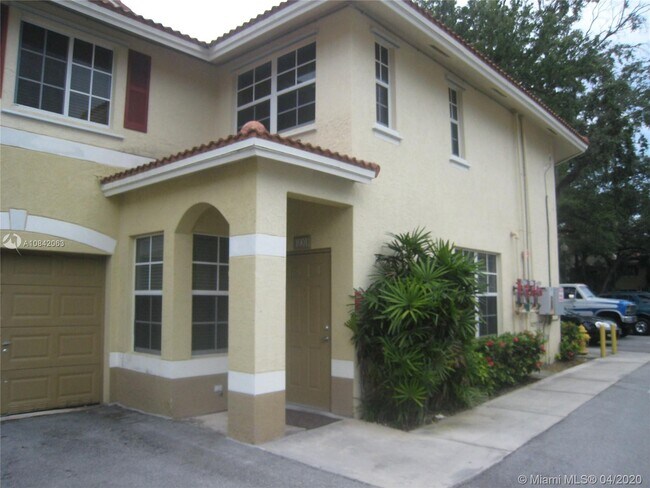 Foto del edificio - 8920 NE 8th Ave  1001 Miami Fl 33138