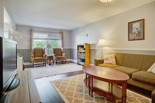 Building Photo - 2029 Pepper Valley Dr