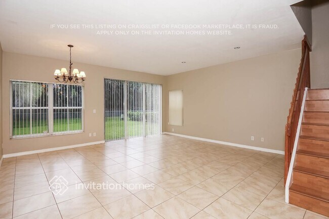 Foto del edificio - 141 NW 207th Ave