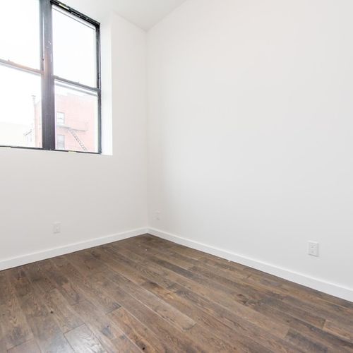 Building Photo - 265 Nostrand Ave