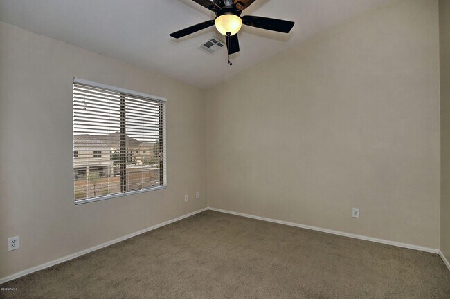 Foto del edificio - 2725 E Mine Creek Rd