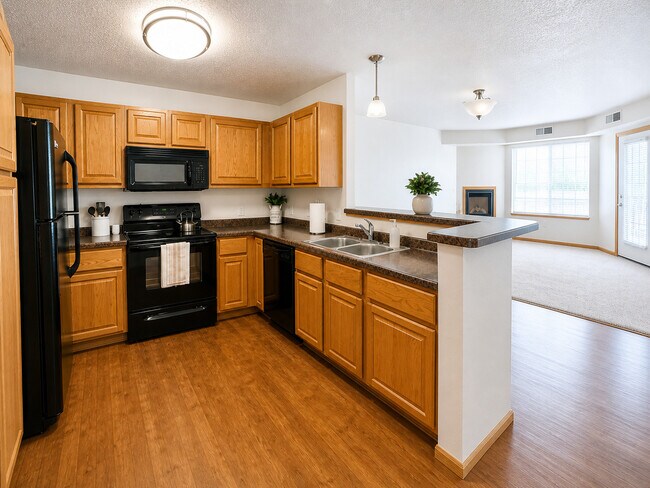 1 dormitorio con cocina - Edgewater Apartments