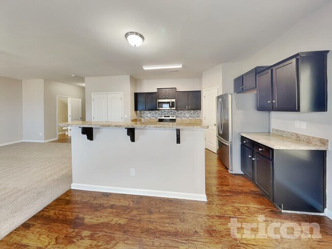 Building Photo - 11335 Breezehill Ln