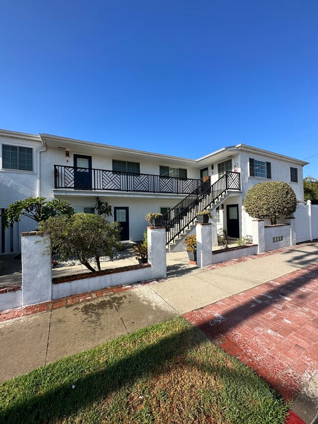 Building Photo - 951 McCarthy Ct