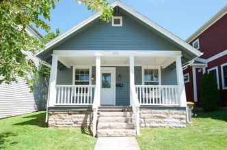 Building Photo - 1202 N Walnut St