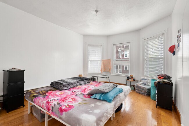 Foto del edificio - 78 Hillside St