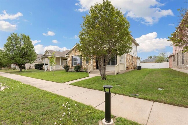 Foto del edificio - 1506 Wild Basin Ln