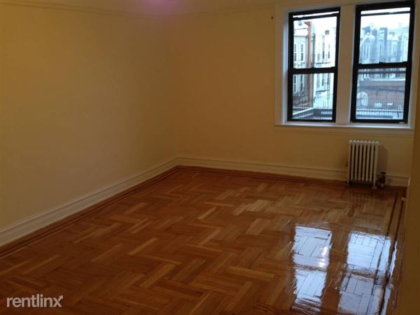 Building Photo - 237 Ovington Ave