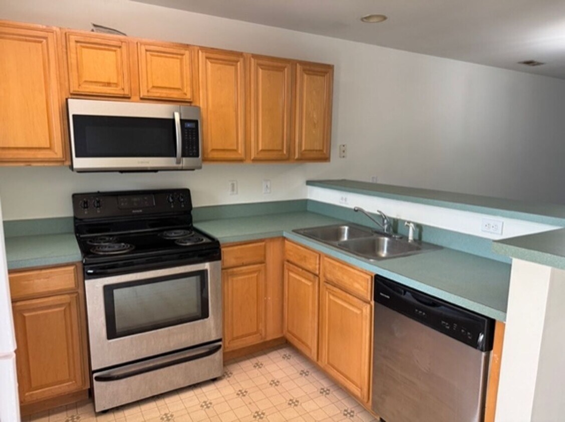 Foto del edificio - Lewes apartment! Just minutes from the sand, shopping, and all the fun the beach has to offer.