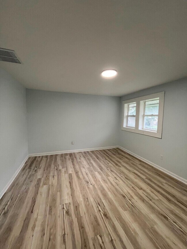 Foto del edificio - 1718 N Lafountain St