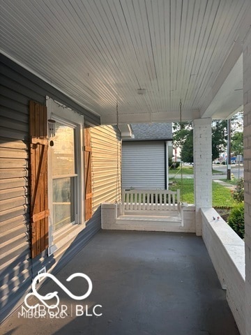 Building Photo - 597 W Adams St