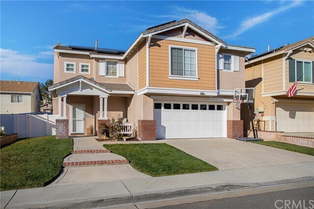 Primary Photo - 35 Goldmine St