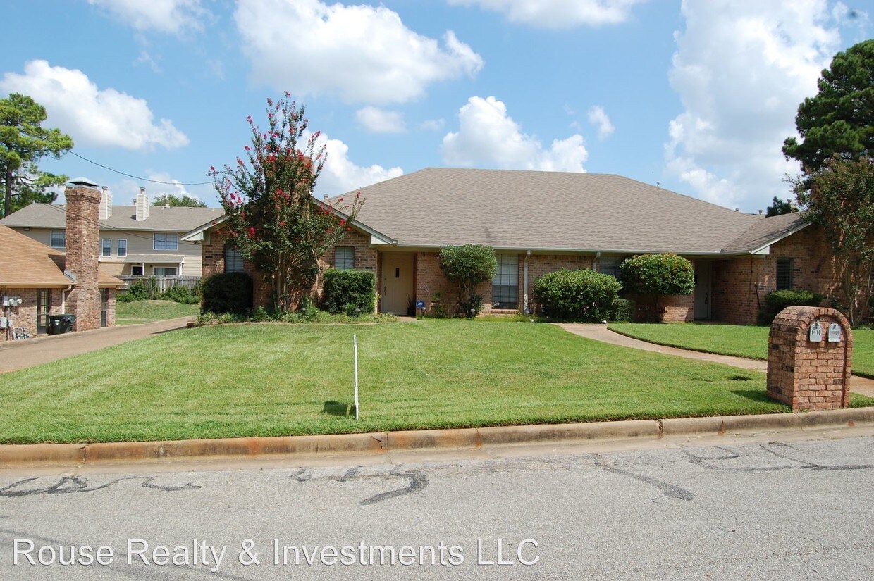 Primary Photo - 1618 Timber Creek Dr