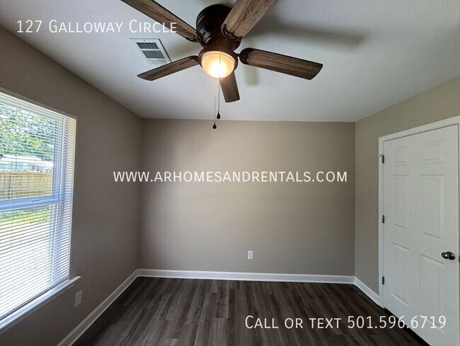 Building Photo - 127 Galloway Cir