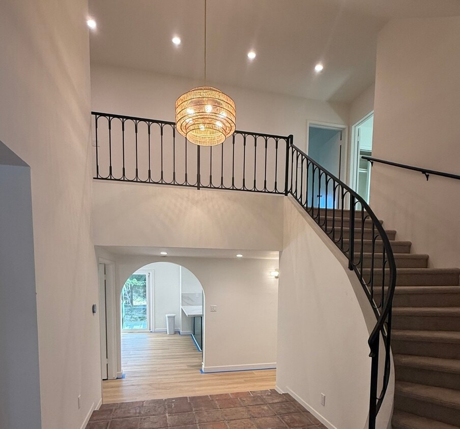 Foto principal - 1925 W Parkside Ave