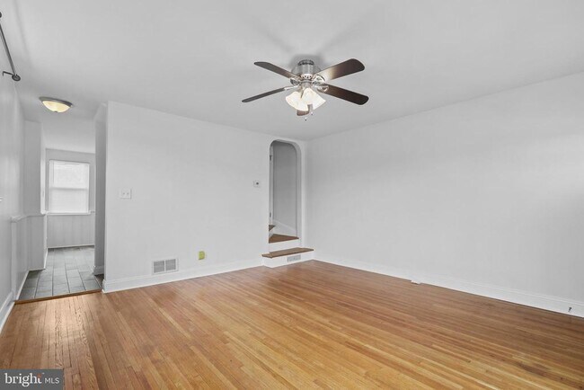 Foto del edificio - 227 Willow Ave